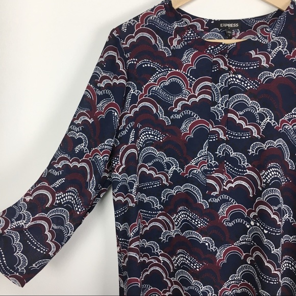 New Express Dark Blue & Burgundy Cloud Tunic Top M - Picture 3 of 7